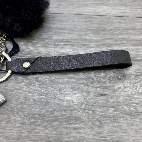 Black Self Defense Keychain w/ Protection Alarm with Pom Pom - Picture 8 of 8
